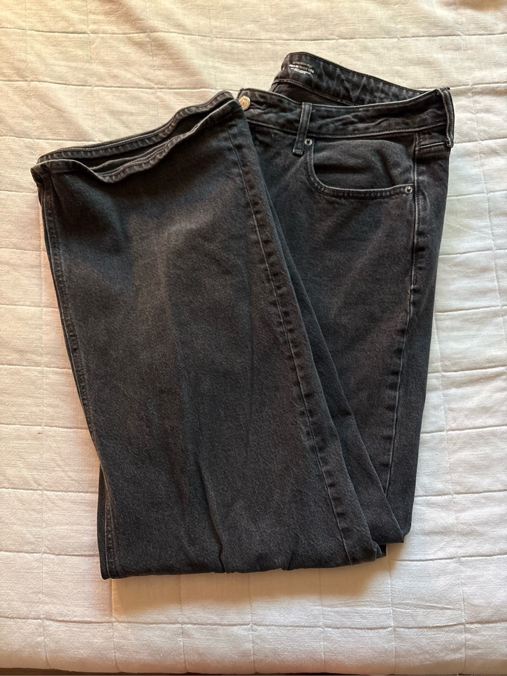 Old Navy Women's Black High-Rise Wide Jeans